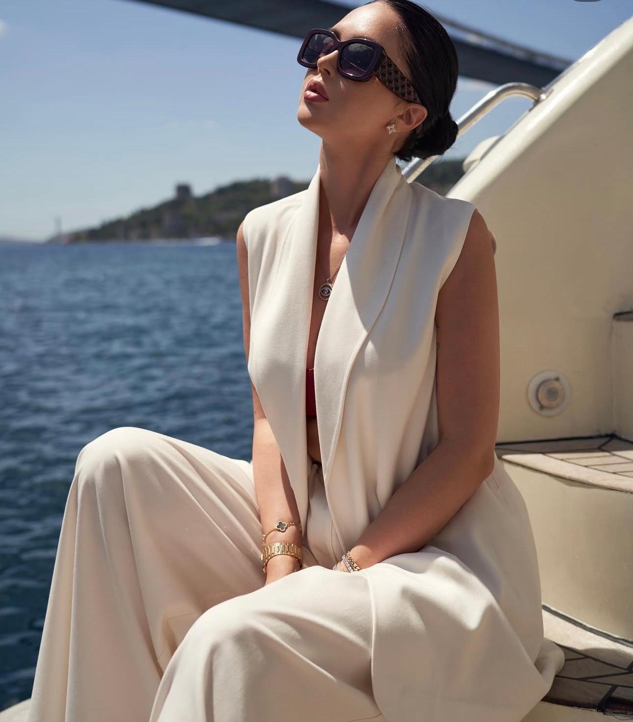 Nika Kotelnikova :  �Nikki Giyen Her Kad�n Kendisini Rahat Ve Mutlu Hissediyor�